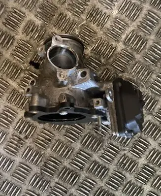 Land Rover Evoque I EGR valve G4D35H273CA