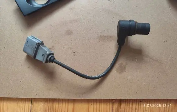 Audi A6 S6 C6 4F Crankshaft position sensor 06A906433G ABE06A906433G