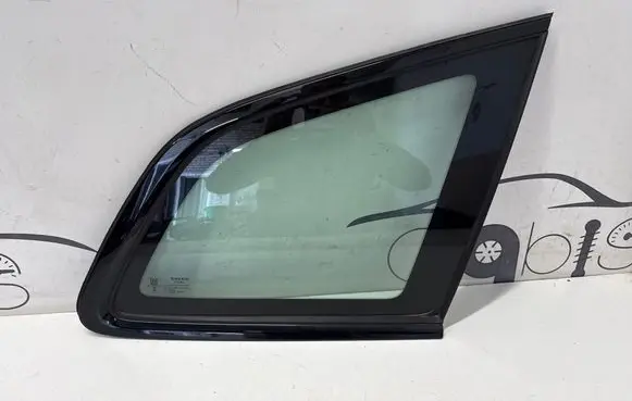 Volvo XC60 Rear side window 32314882