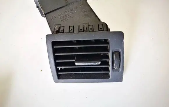 Mercedes-Benz B W245 Dash center air vent grill 1698300254