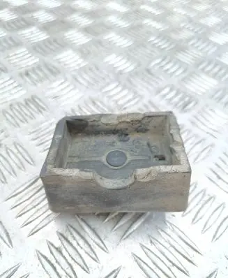 Opel Vectra C Jacking socket point 24435780