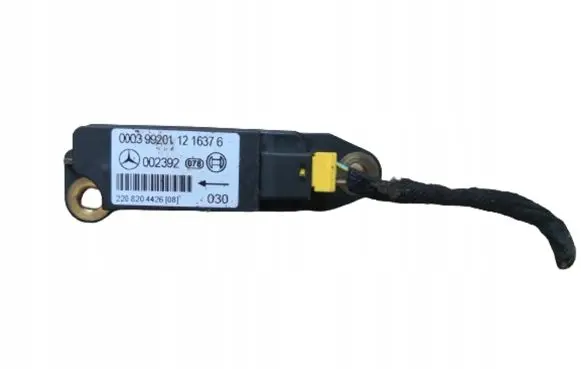 Mercedes-Benz S W220 Airbag deployment crash/impact sensor 2208204426