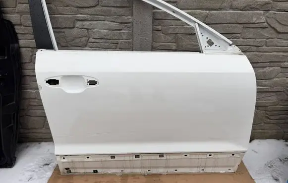 KIA Niro Front door CHZP004