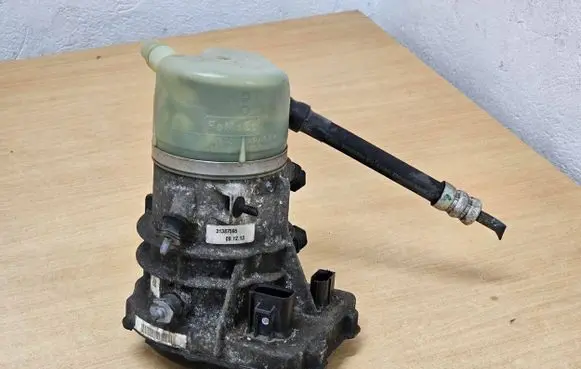 Volvo V60 Power steering pump 31387595