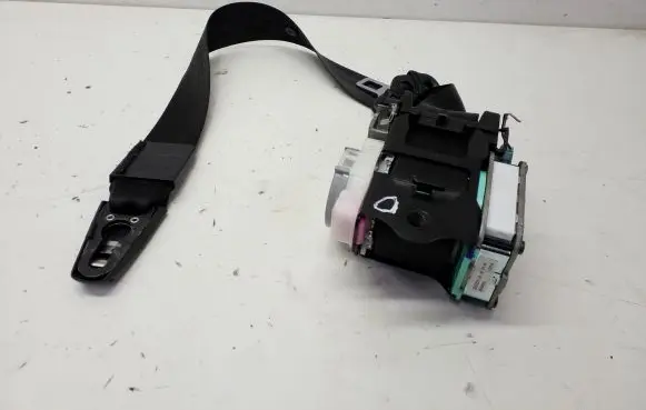Audi A4 S4 B8 8K Front seatbelt 8K1857706H 8K1857706