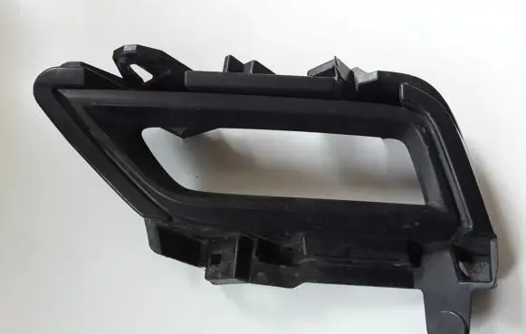Nissan Micra K14 Fog light bracket 622575FA0A