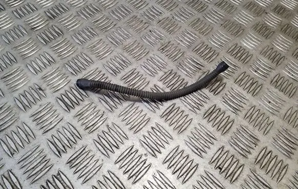 Volkswagen PASSAT B8 Clutch pipe/line 