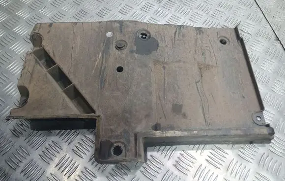 Suzuki SX4 Rear bumper underbody cover/under tray 7771155L00