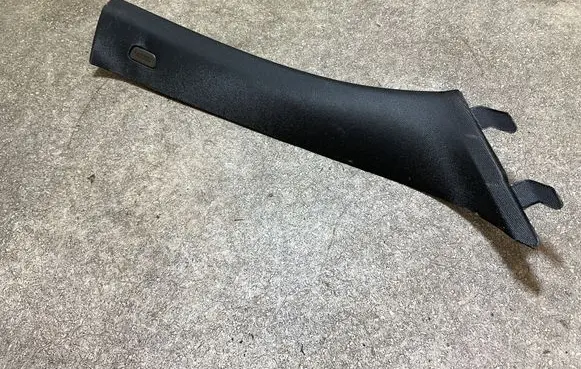 BMW 3 G20 G21 (A) pillar trim 7433240 52107010