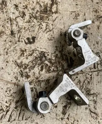 Volkswagen Touran III Front door hinge set 