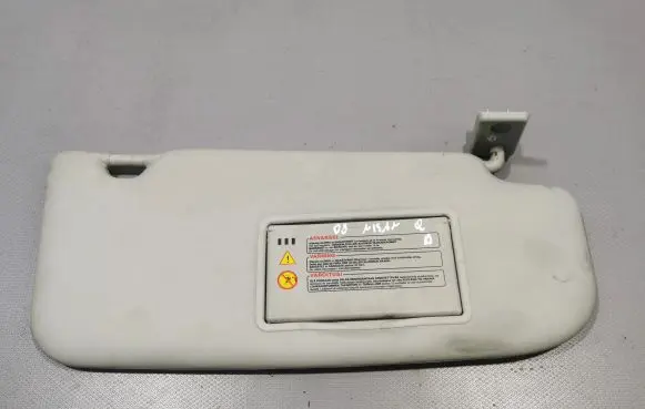 Nissan Qashqai Sun visor