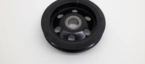 Mercedes-Benz A W176 Crankshaft pulley A2700300503