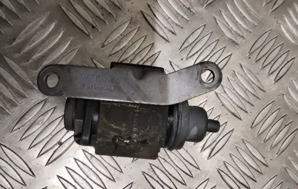 Volkswagen Touareg II Turbo solenoid valve 059906629D
