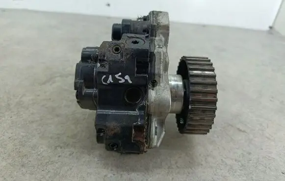 Volkswagen Crafter Fuel injection high pressure pump 
