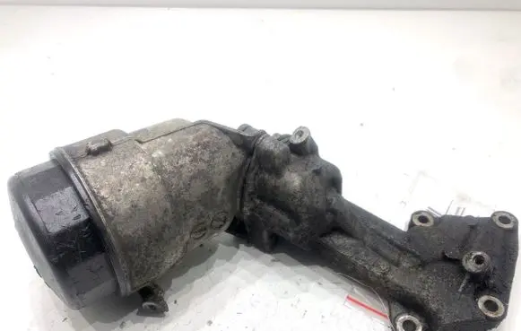 Chrysler 300 - 300C Oil filter mounting bracket A6421800010