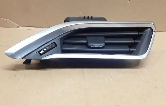 Peugeot 2008 I Dashboard side air vent grill/cover trim 9673131677