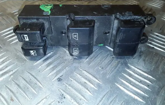 Nissan Murano Z50 Electric window control switch 254019W100