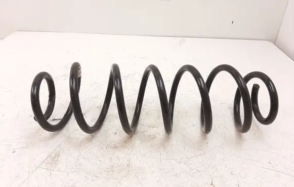 Volkswagen Golf VII Rear coil spring 5Q0511121AB