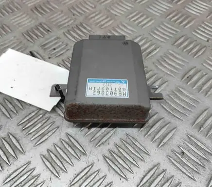 Mitsubishi 3000 GT Other devices MB903862