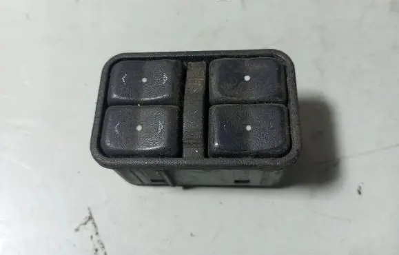 Opel Zafira A Electric window control switch 13363401 90561086