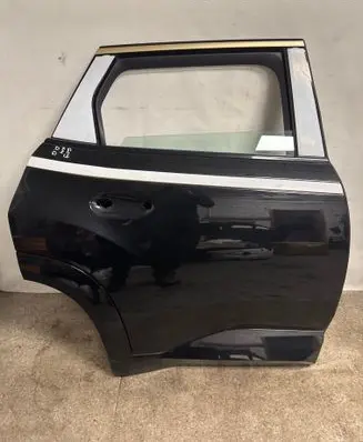BMW XM Rear door