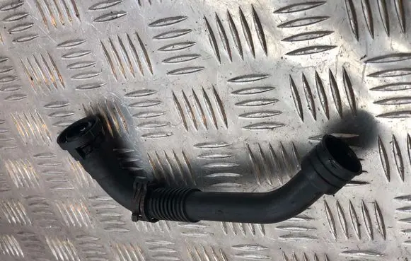 Seat Ibiza III (6L) Breather hose/pipe 045103493D