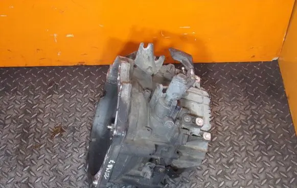 Opel Meriva B Manual 5 speed gearbox M320FAMO 19MB7