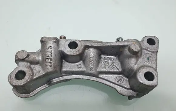 Peugeot 2008 I Engine mounting bracket 9683165580