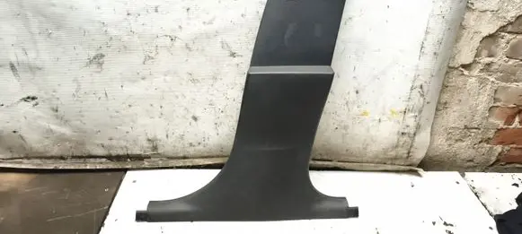 BMW 5 E60 E61 (B) pillar trim (bottom) 7027090