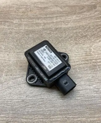 Audi A6 S6 C5 4B Yaw turn rate sensor 8E0907637A 0265005245