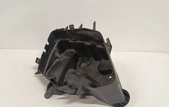 Audi A8 S8 D3 4E Coolant expansion tank/reservoir 4E0121424A
