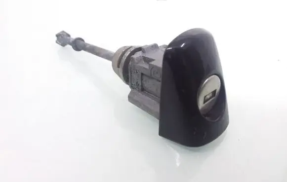 Citroen C5 Front door lock (next to the handle) 59395J01