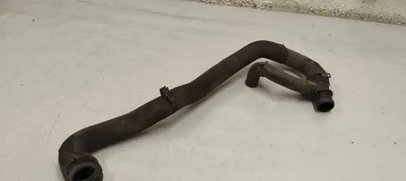 Audi Q3 8U Engine coolant pipe/hose 5n0122291f