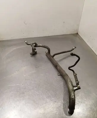 Volvo XC90 Engine coolant pipe/hose