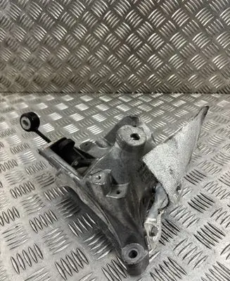 Audi Q7 4M Engine mounting bracket 4M0199308AT