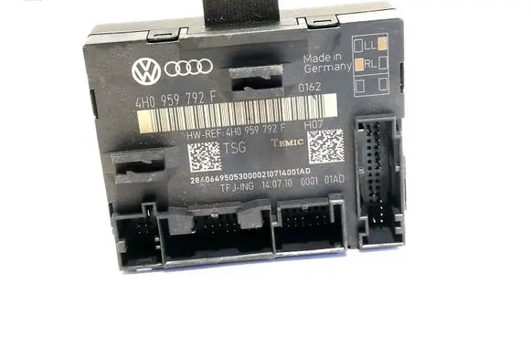 Audi A8 S8 D4 4H Door control unit/module 4H0959792F