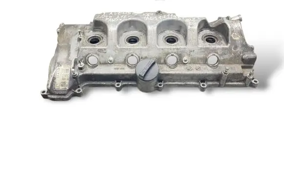 Toyota Avensis T250 Rocker cam cover 112010R011 2ADFTV K84