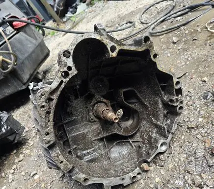 Audi 80 90 S2 B4 Manual 5 speed gearbox 012301211F WWO