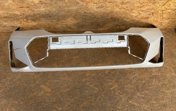 BMW 3 G20 G21 Front bumper 51118085444 K1T8559