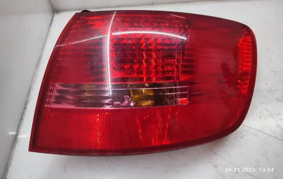Rear/tail lights