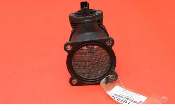 Nissan Primera Mass air flow meter 226805U400