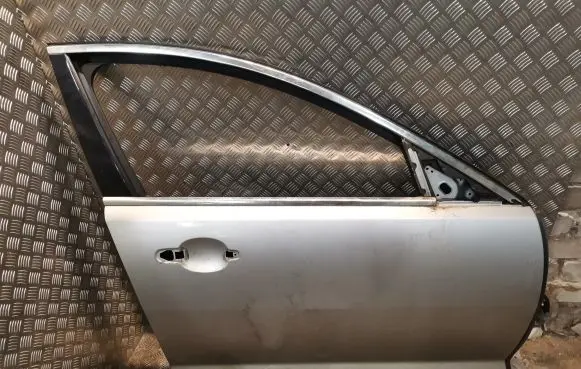 Jaguar XF X250 Front door