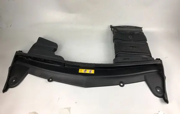 Mercedes-Benz CLS W257 Intercooler air guide/duct channel A2135001500 A2135000455 72351682