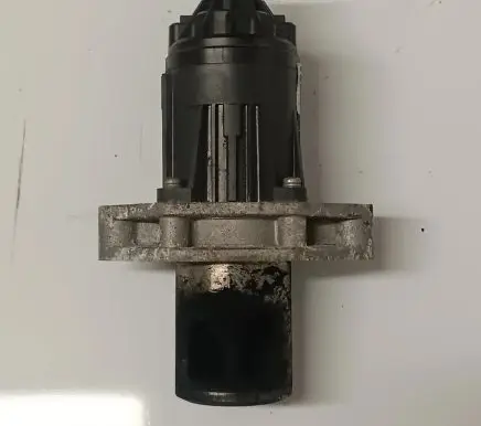 Opel Insignia B EGR valve 13668264 A1117143