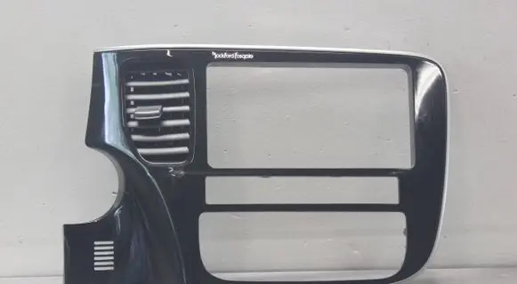 Mitsubishi Outlander Radio/GPS head unit trim 8002B294