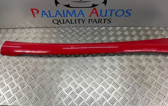 Opel Zafira C Windshield trim