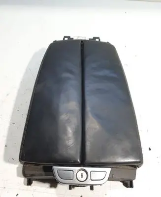 BMW 6 F06 Gran coupe Armrest 9241722 42164721 D100658