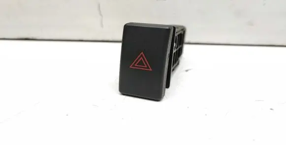 Toyota Avensis T250 Hazard light switch 157963