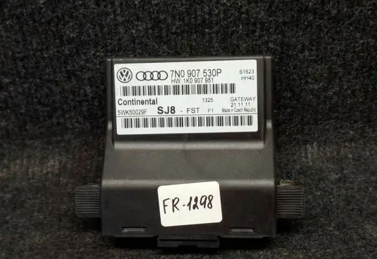 Volkswagen PASSAT B7 Comfort/convenience module 7N0907530P 1K0907951