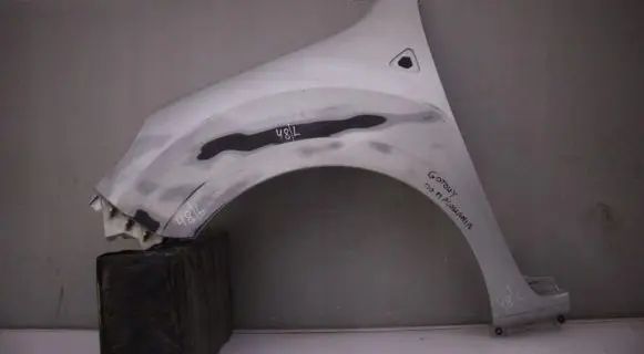 Fender